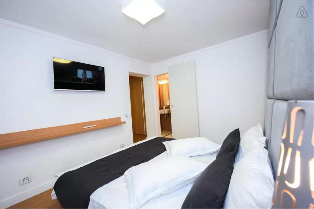 Bucharest Elite Apartments Экстерьер фото